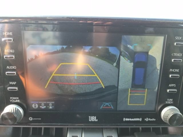 Used 2020 Toyota RAV4 Limited image 29