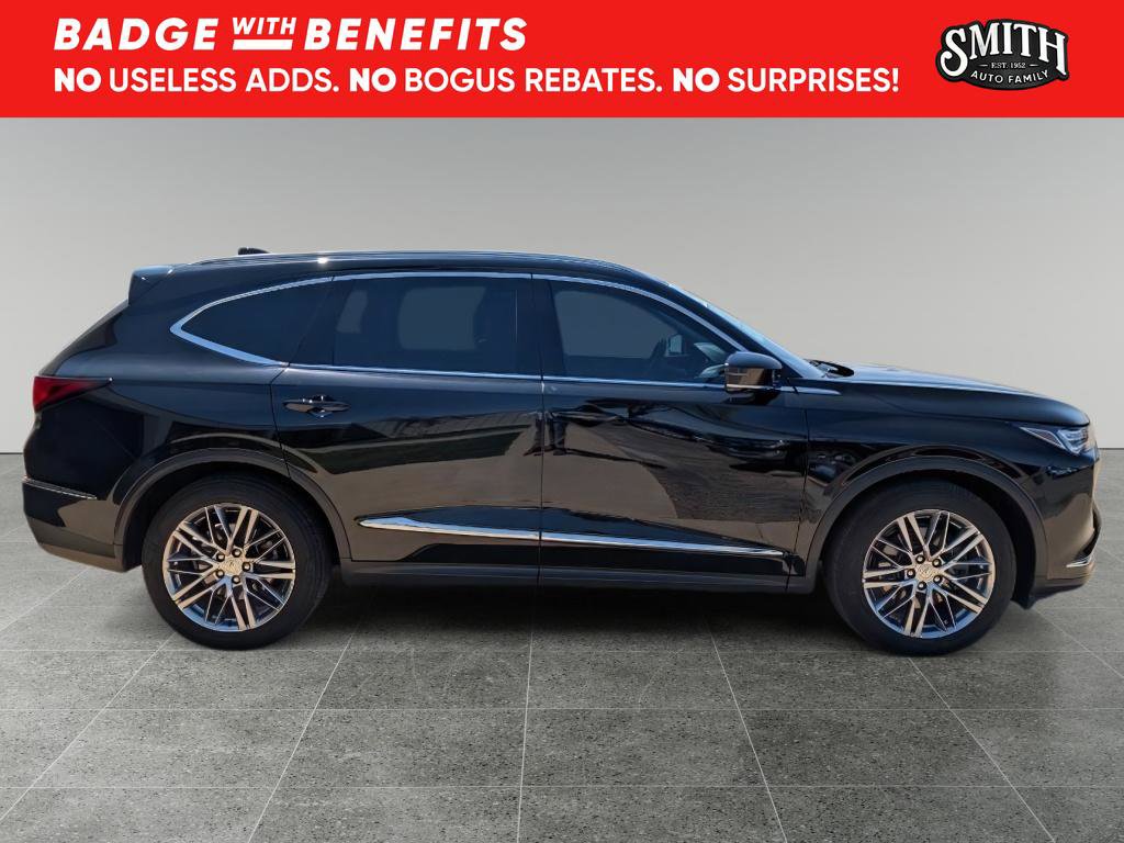 Used 2024 Acura MDX SH-AWD w/ Advance Package image 3