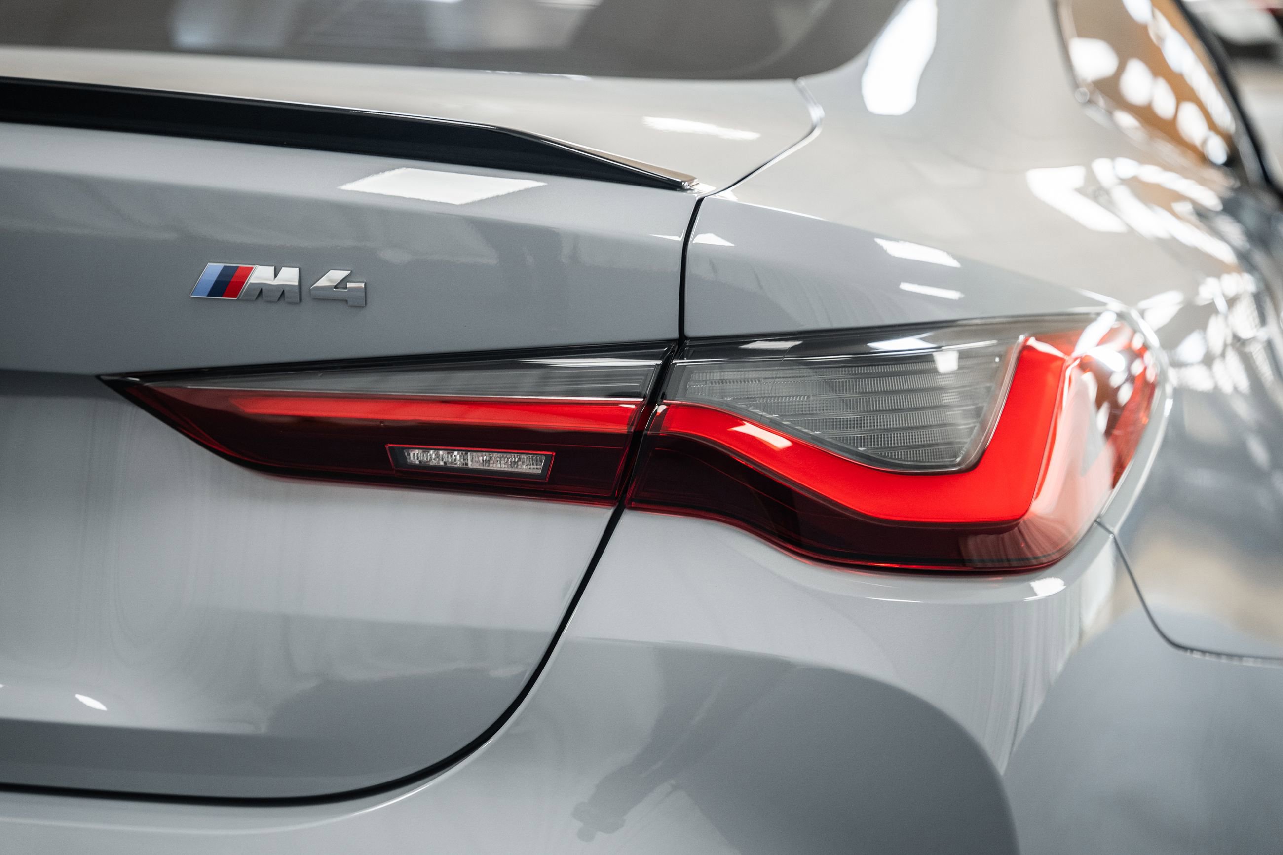 Used 2024 BMW M4 Coupe w/ Executive Package image 9