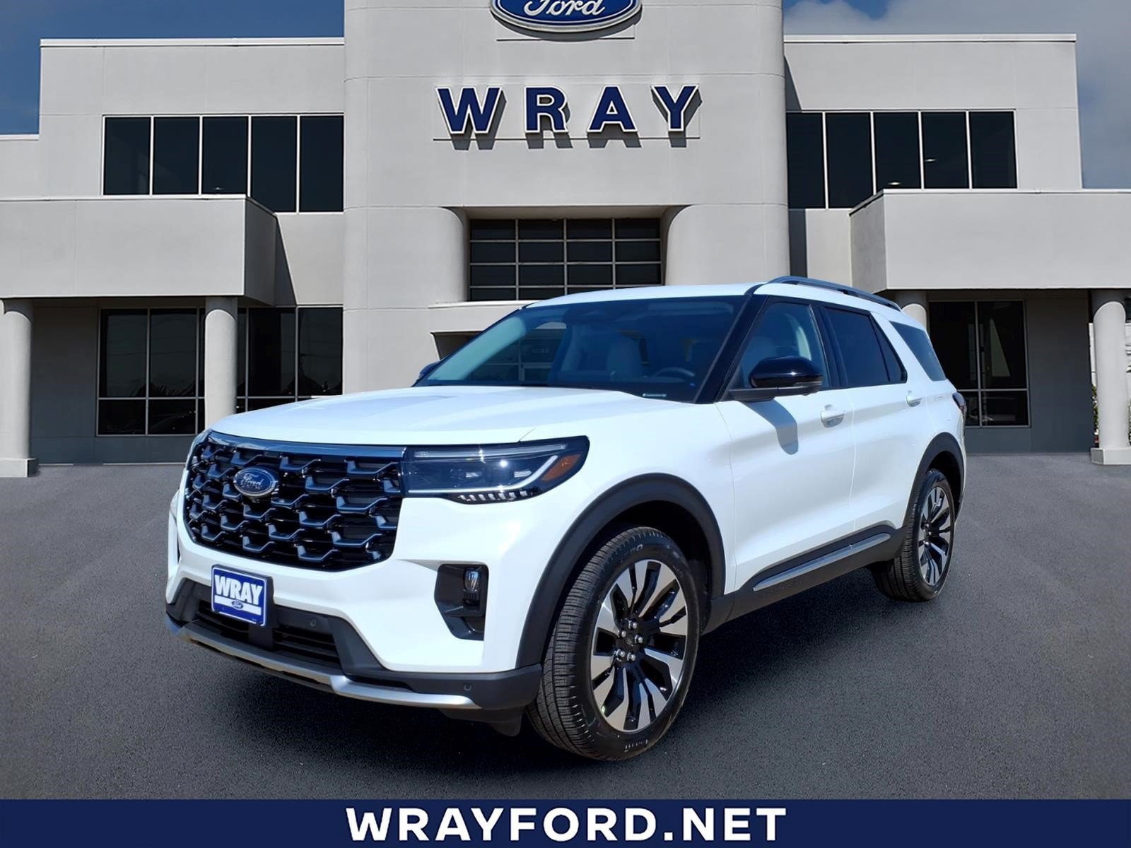 New 2026 Ford Explorer Platinum w/ LUX Leather Package