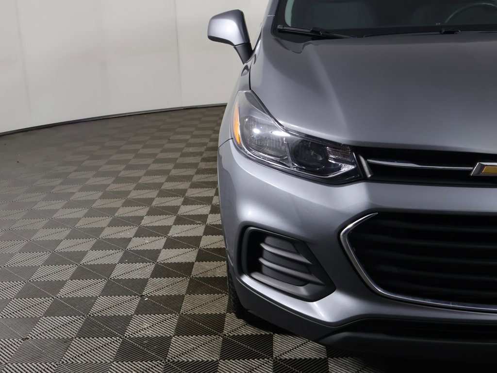 Used 2020 Chevrolet Trax LS w/ Tint and Cruise Package image 10