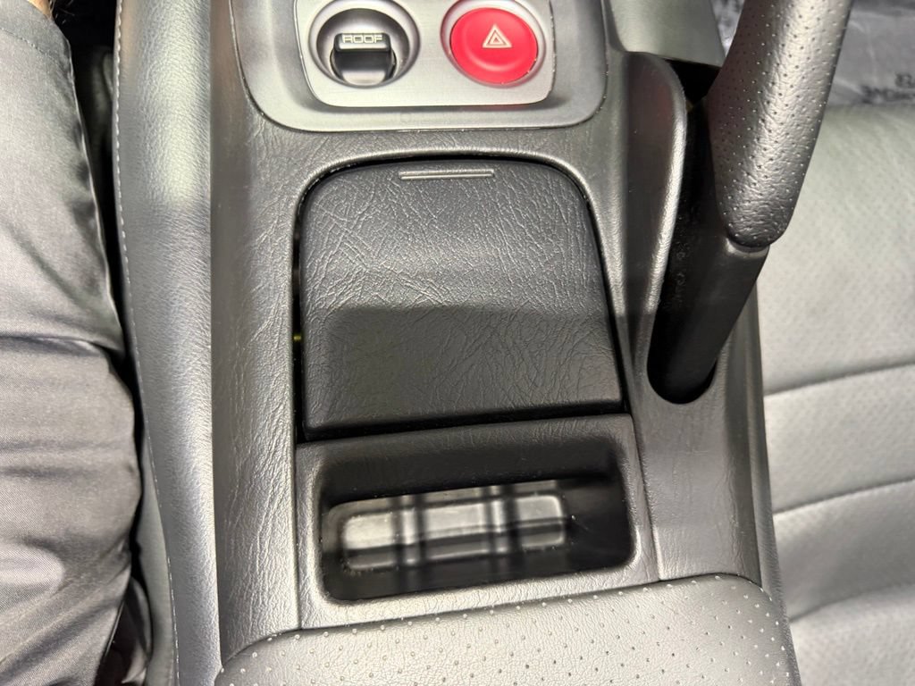 Used 2002 Honda S2000 image 29