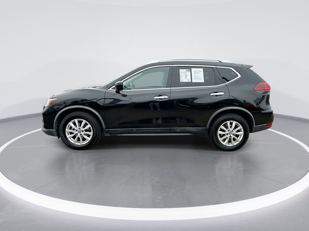 Used 2018 Nissan Rogue SV image 5