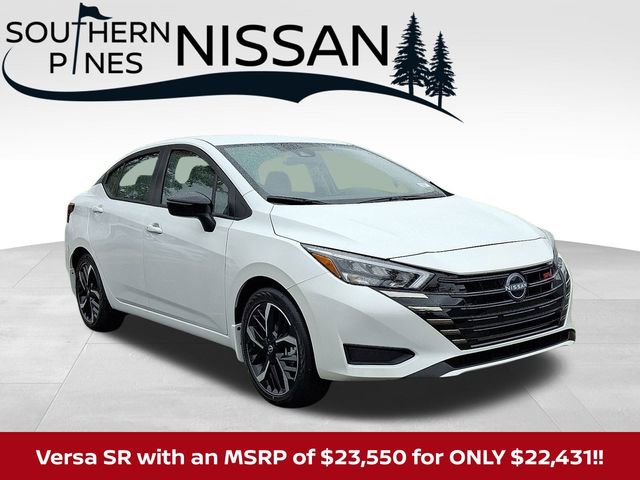 New 2025 Nissan Versa SR w/ Trunk Package