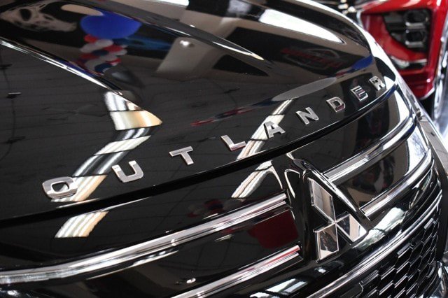 New 2026 Mitsubishi Outlander SE AWD/4WD image 5