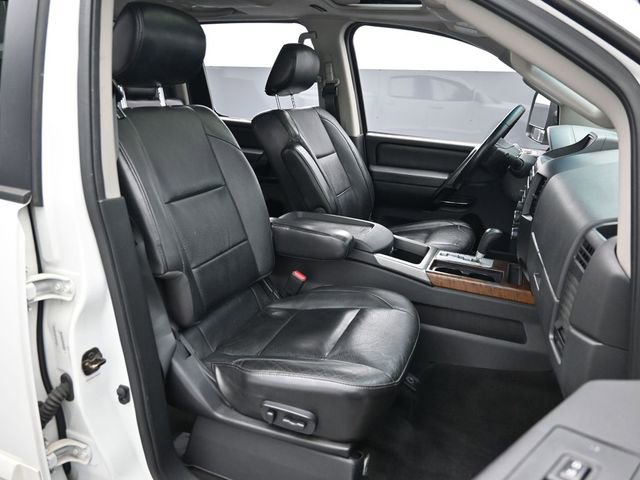 Used 2012 Nissan Titan SL w/ SL Technology Pkg image 27