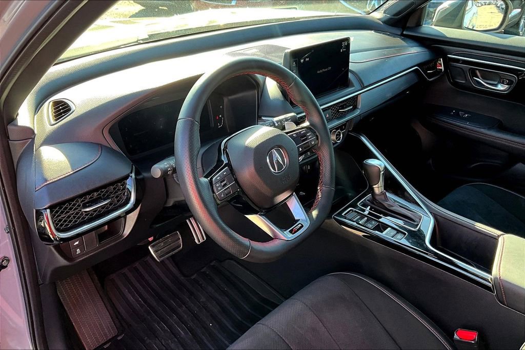 Used 2025 Acura ADX A-Spec image 15