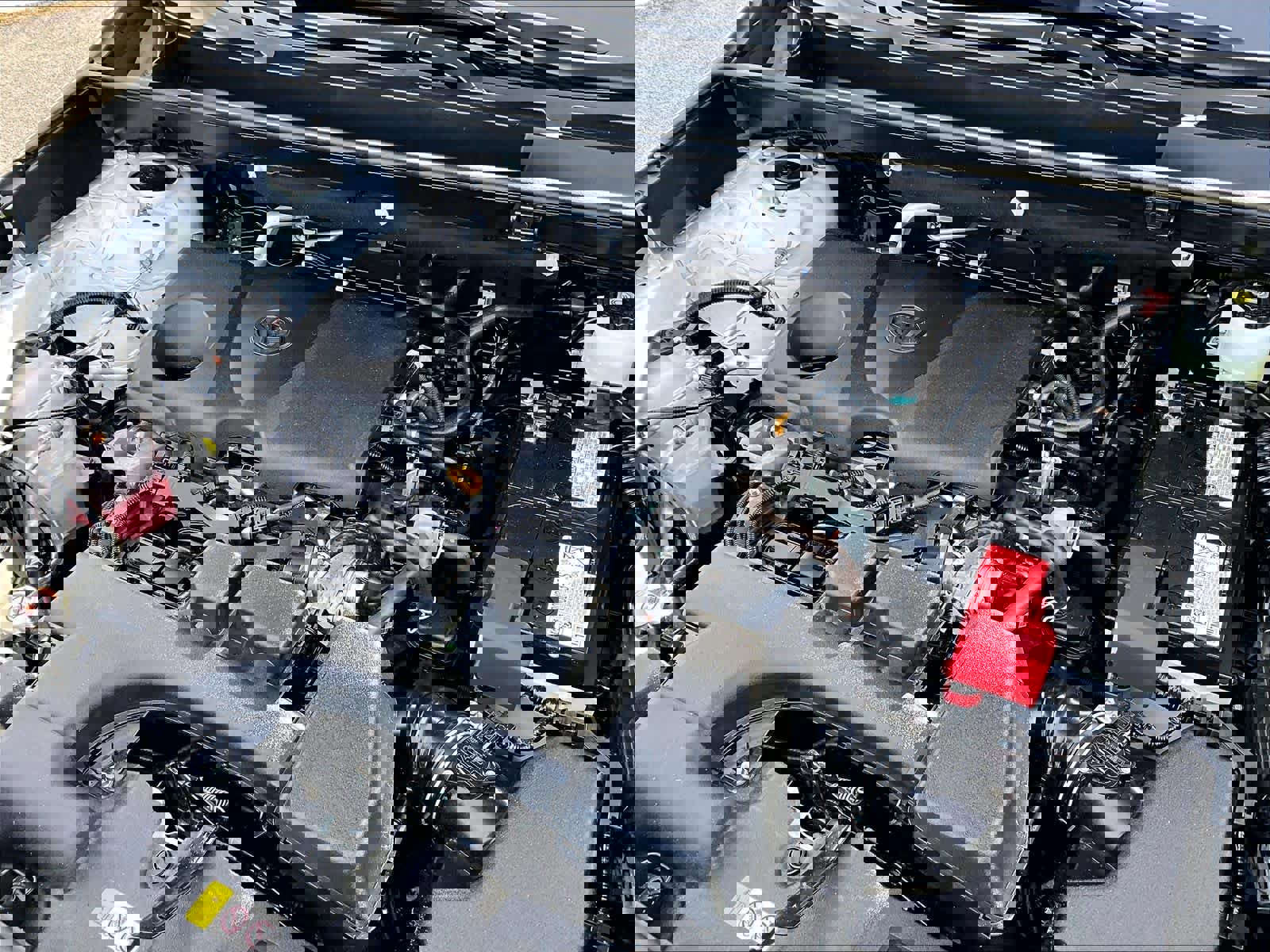 Used 2024 Toyota RAV4 LE image 35