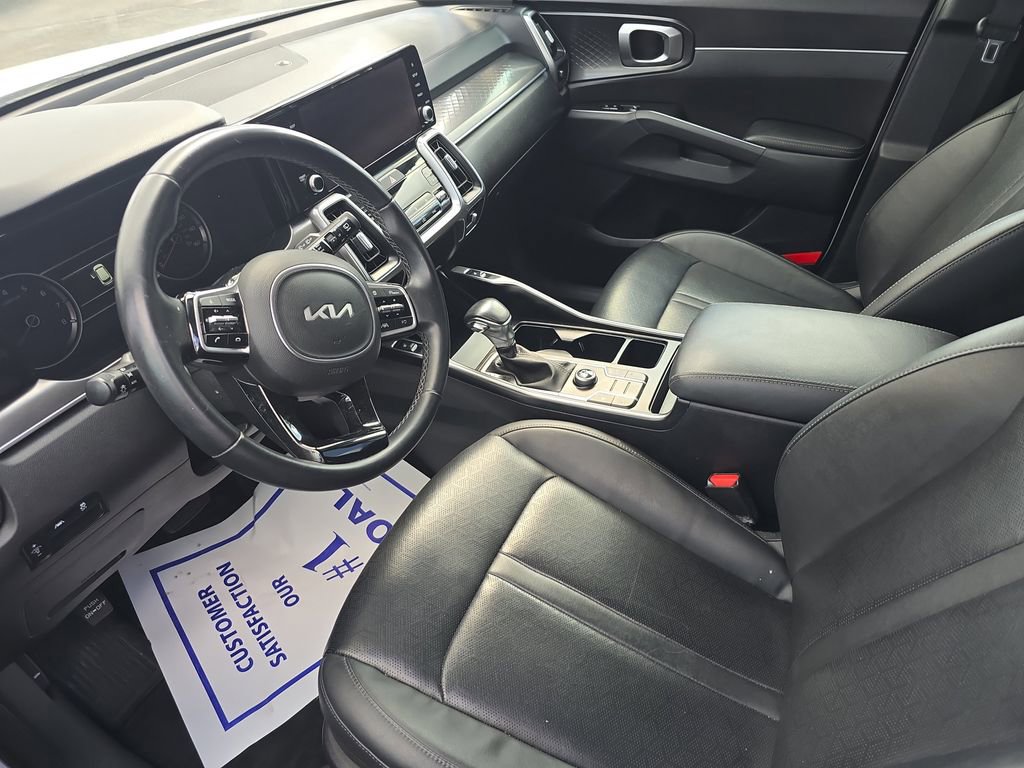 Used 2022 Kia Sorento S FWD image 18