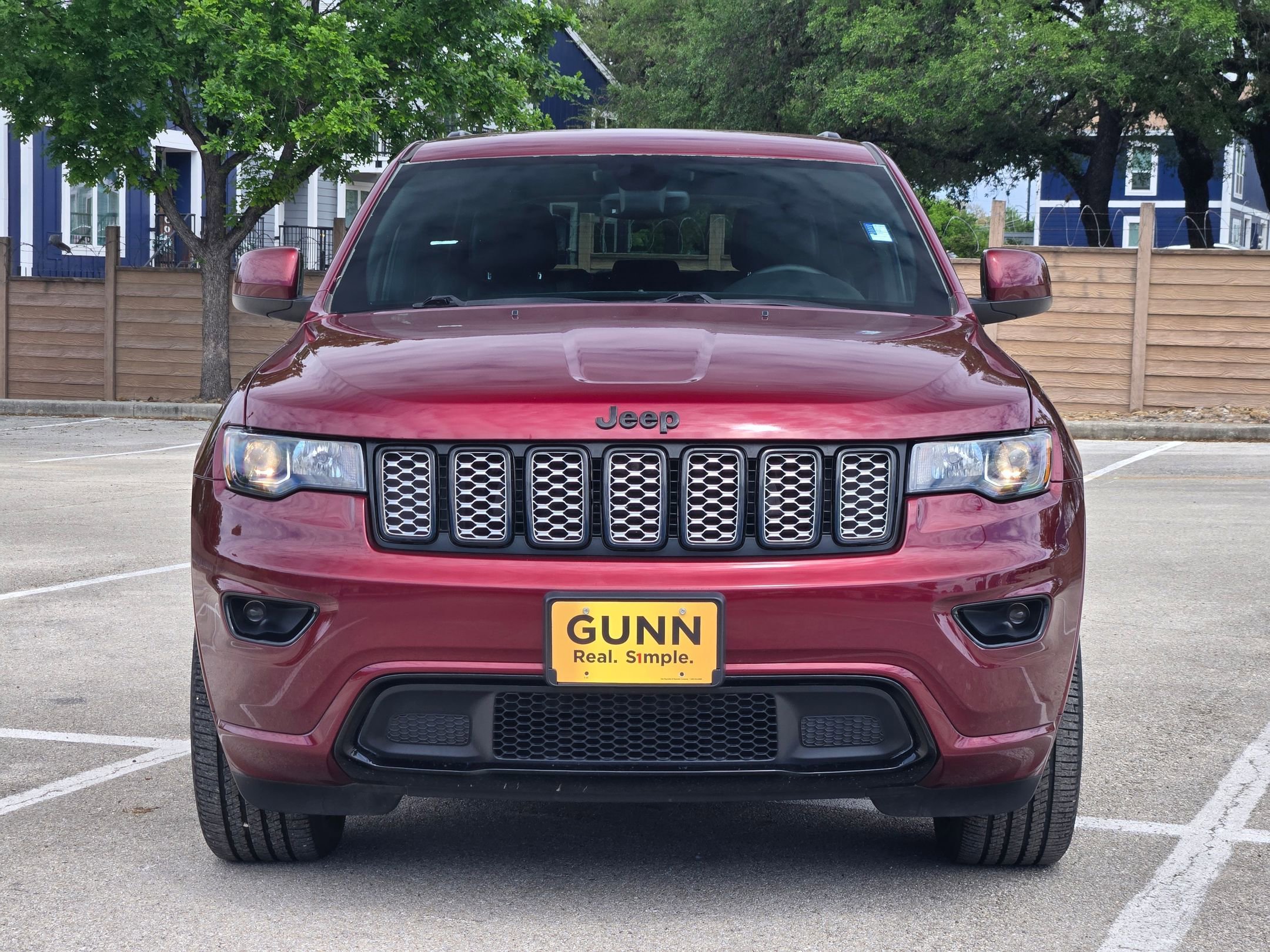 Used 2018 Jeep Grand Cherokee Altitude image 8