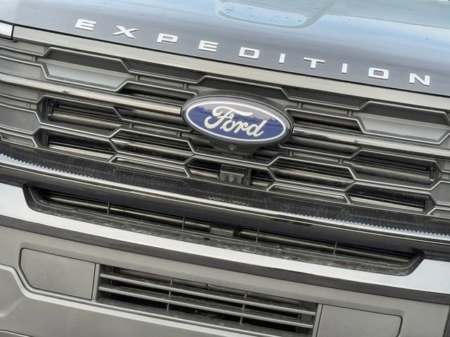 New 2026 Ford Expedition Active AWD/4WD image 3