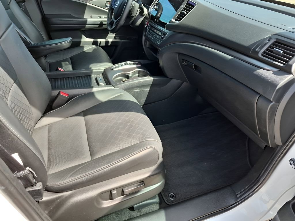 Used 2021 Honda Passport EX-L image 16