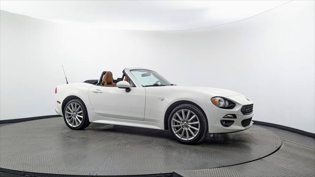Used 2020 FIAT 124 Spider Lusso RWD image 11