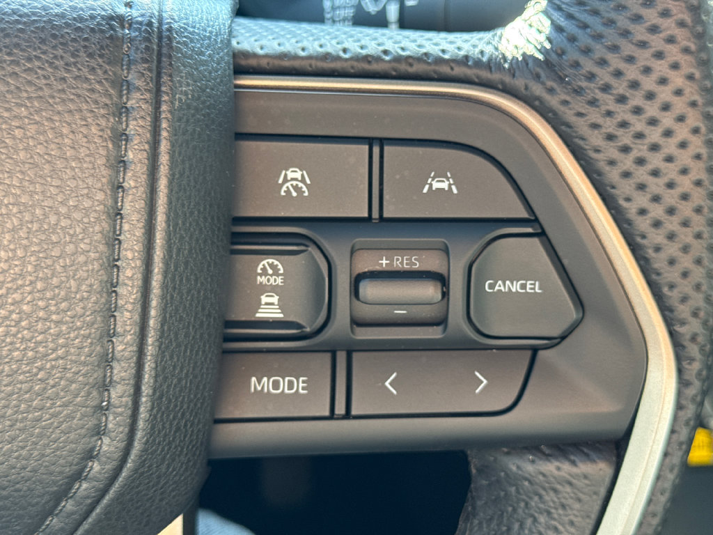Used 2024 Toyota Tacoma SR5 w/ SR5 Upgrade Package RWD image 29