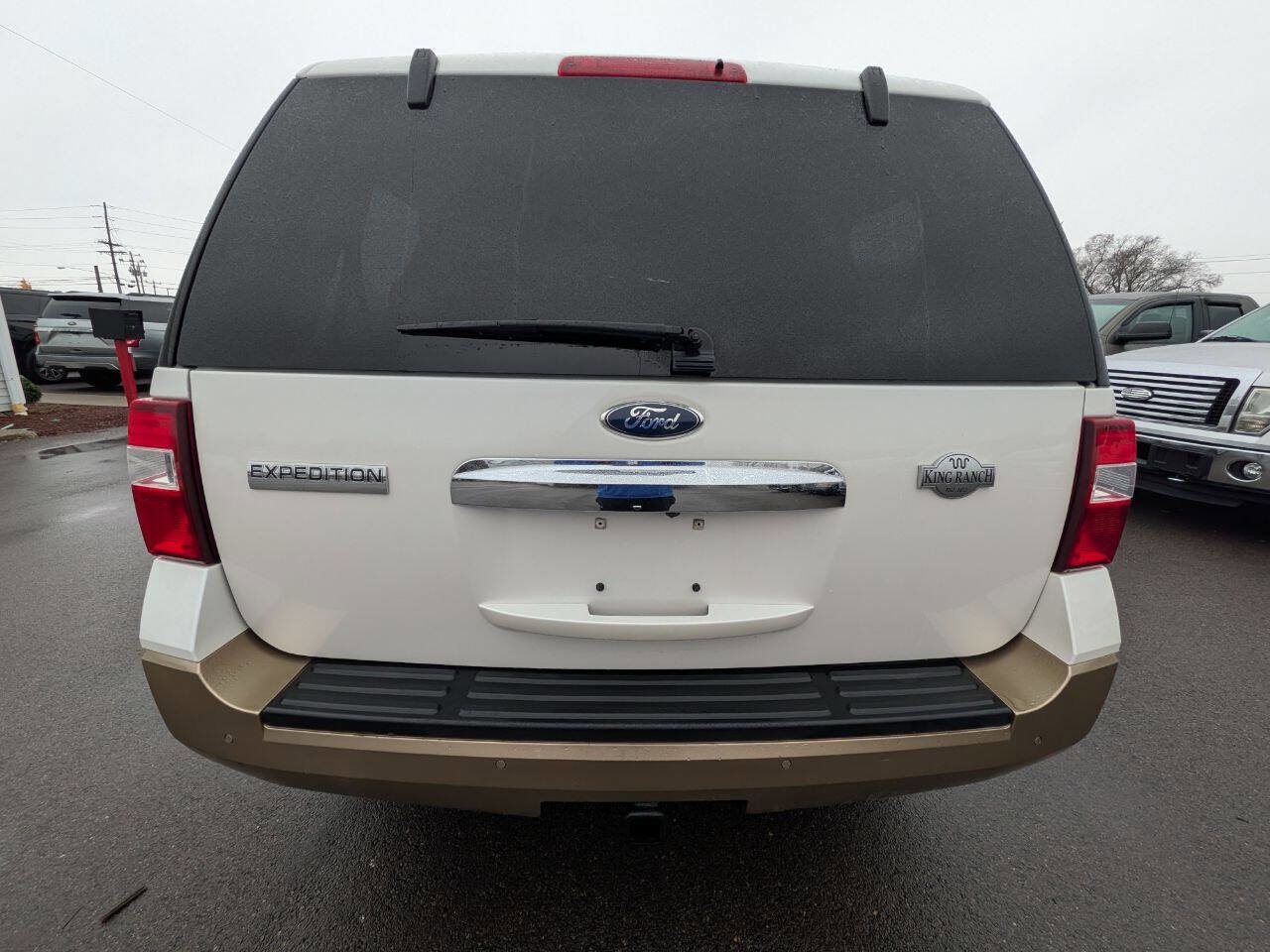 Used 2013 Ford Expedition King Ranch AWD/4WD image 4