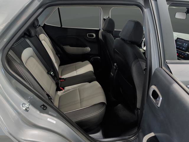 Certified 2023 Hyundai Venue SEL w/ Cargo Package image 28