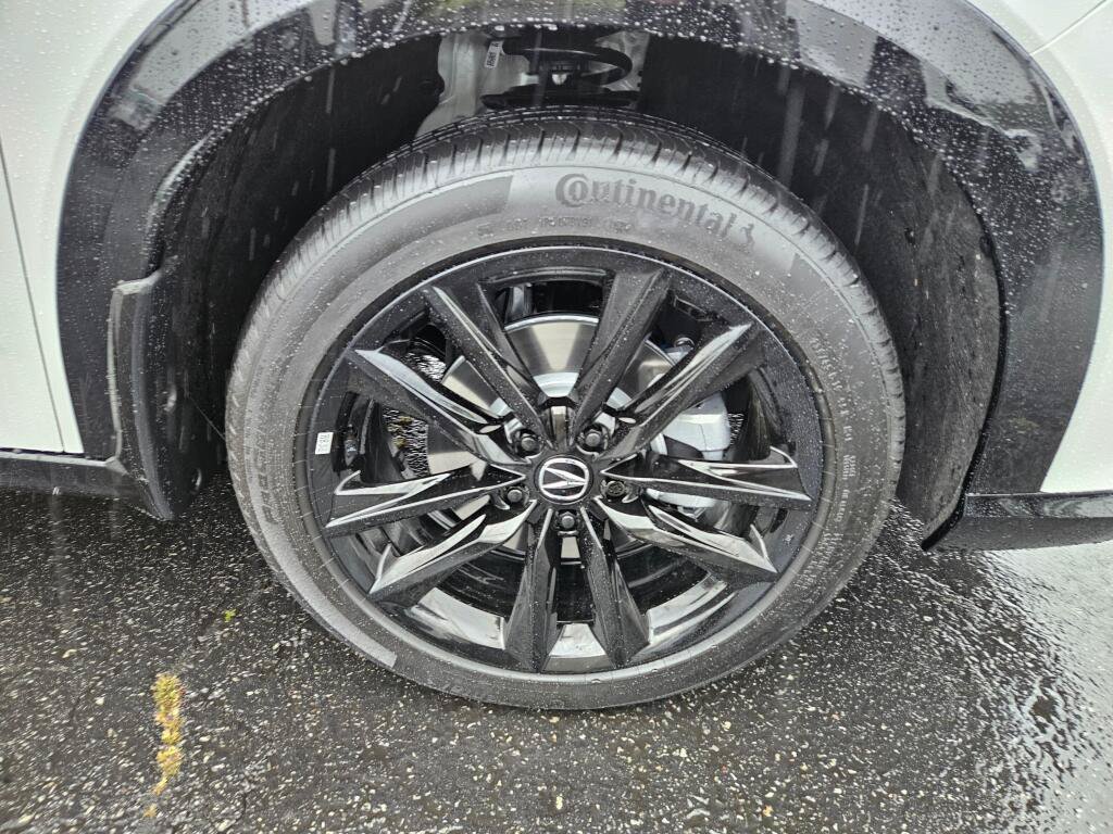 New 2026 Acura ADX A-Spec w/ Advance Package AWD/4WD image 9