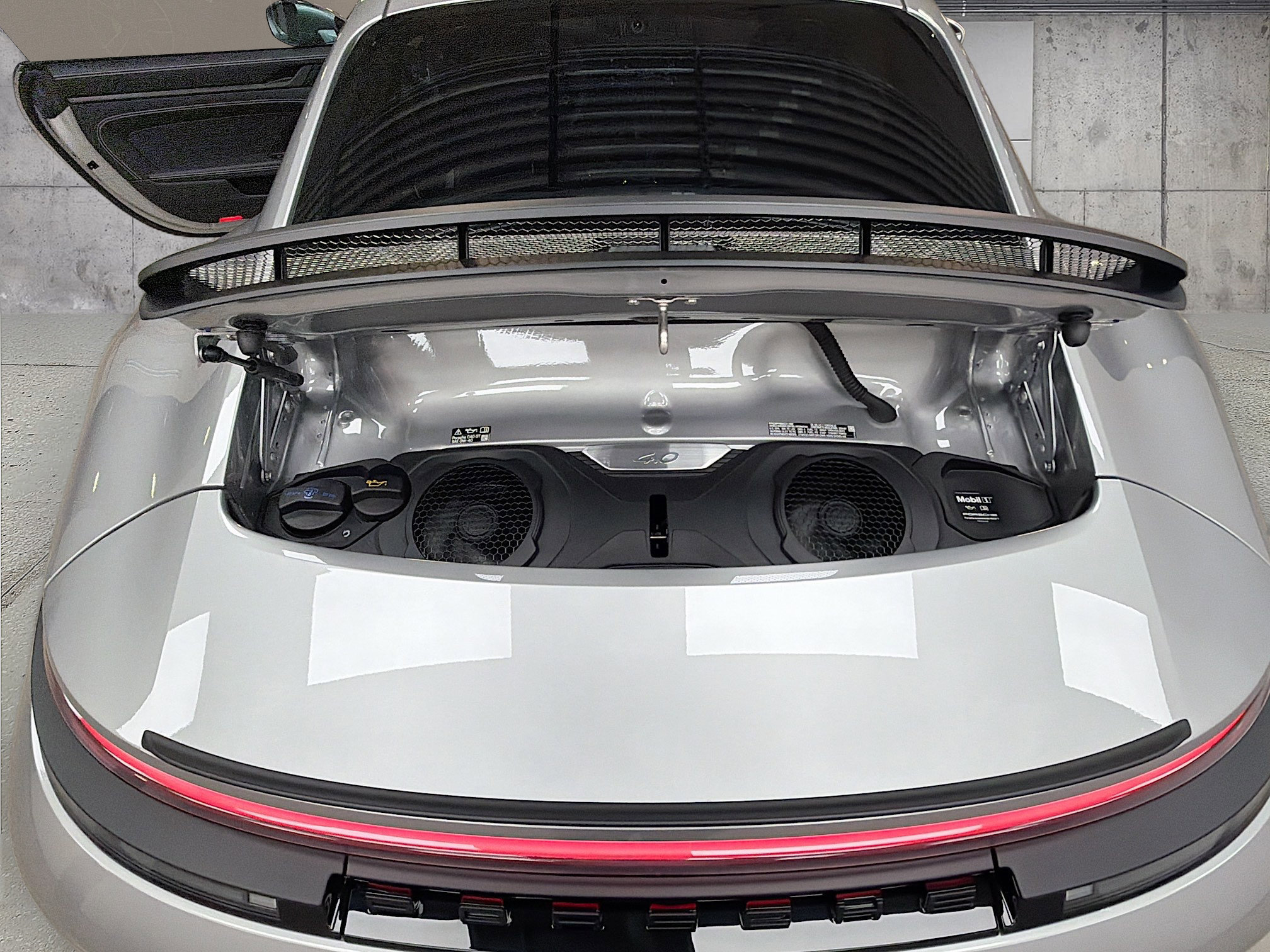 Used 2026 Porsche 911 GT3 RWD image 26