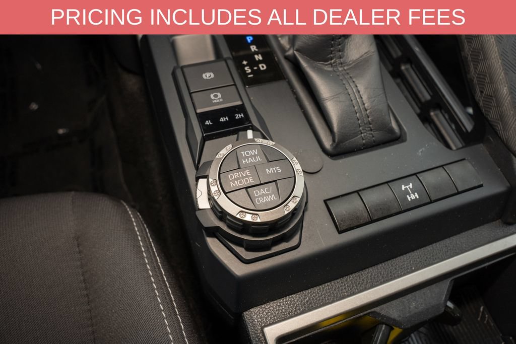 Certified 2025 Toyota Tacoma TRD Off-Road AWD/4WD image 15