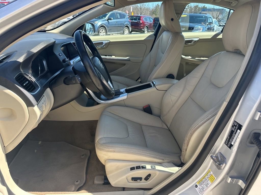 Used 2014 Volvo S60 T5 image 11