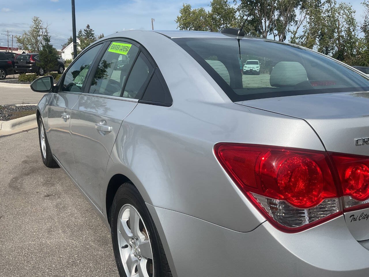 Used 2016 Chevrolet Cruze LT FWD image 5