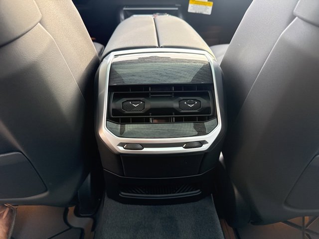 New 2026 BMW 740i xDrive image 24