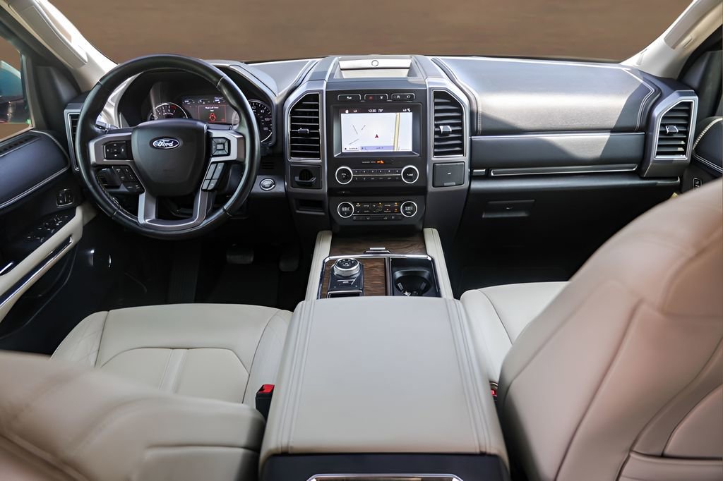 Used 2018 Ford Expedition Platinum RWD image 26