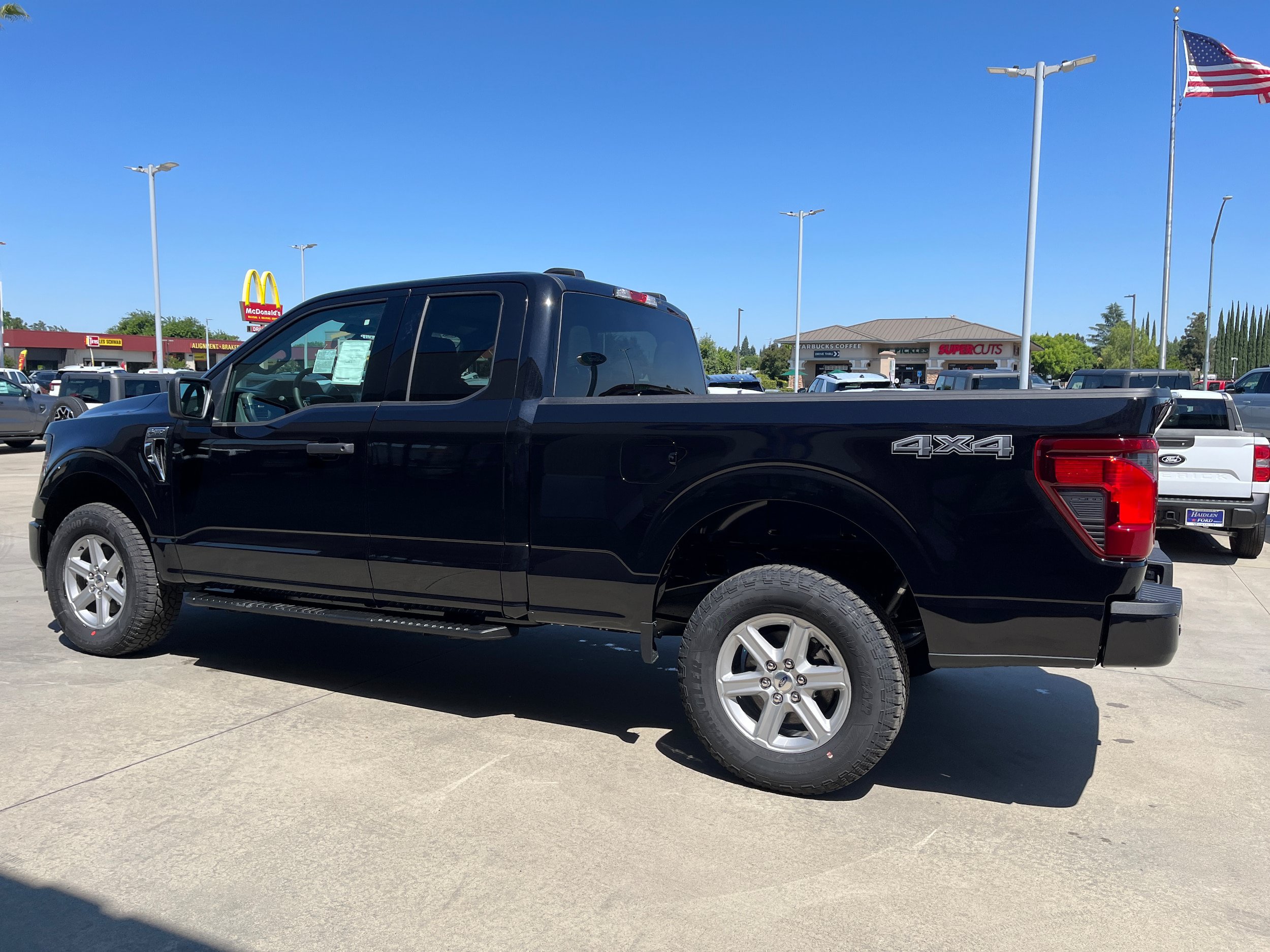 New 2026 Ford F150 XLT w/ Mobile Office Package AWD/4WD image 32
