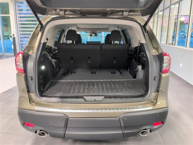 New 2025 Subaru Ascent Limited w/ Popular Package #2 image 7
