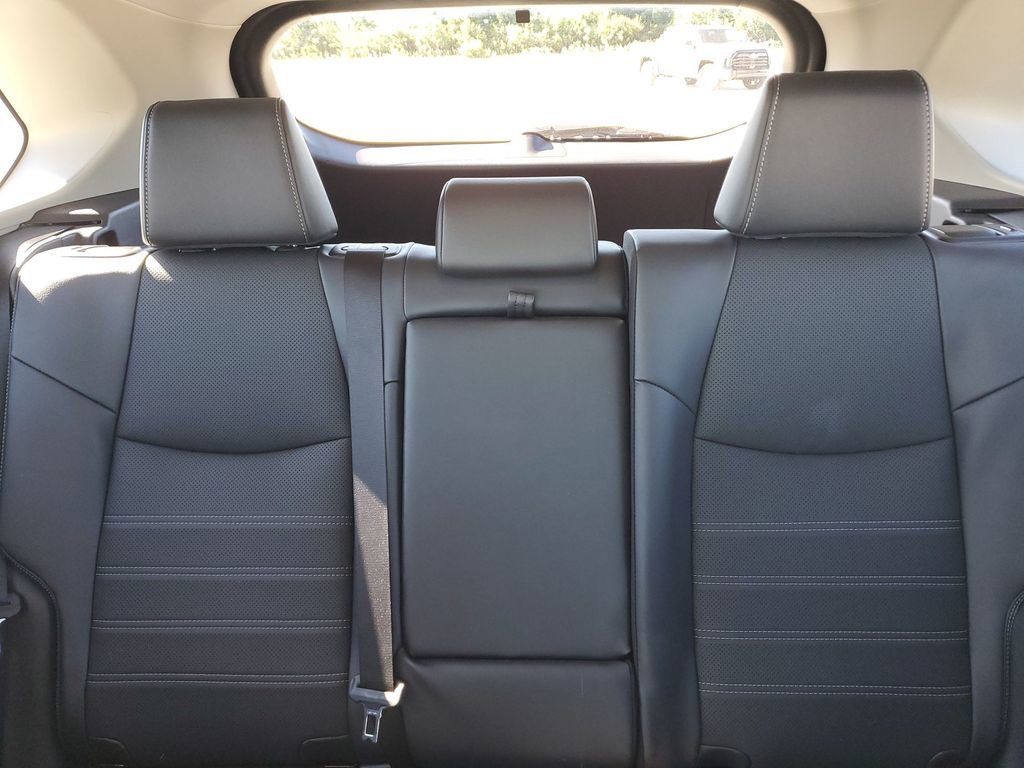 Used 2024 Toyota RAV4 Limited image 13