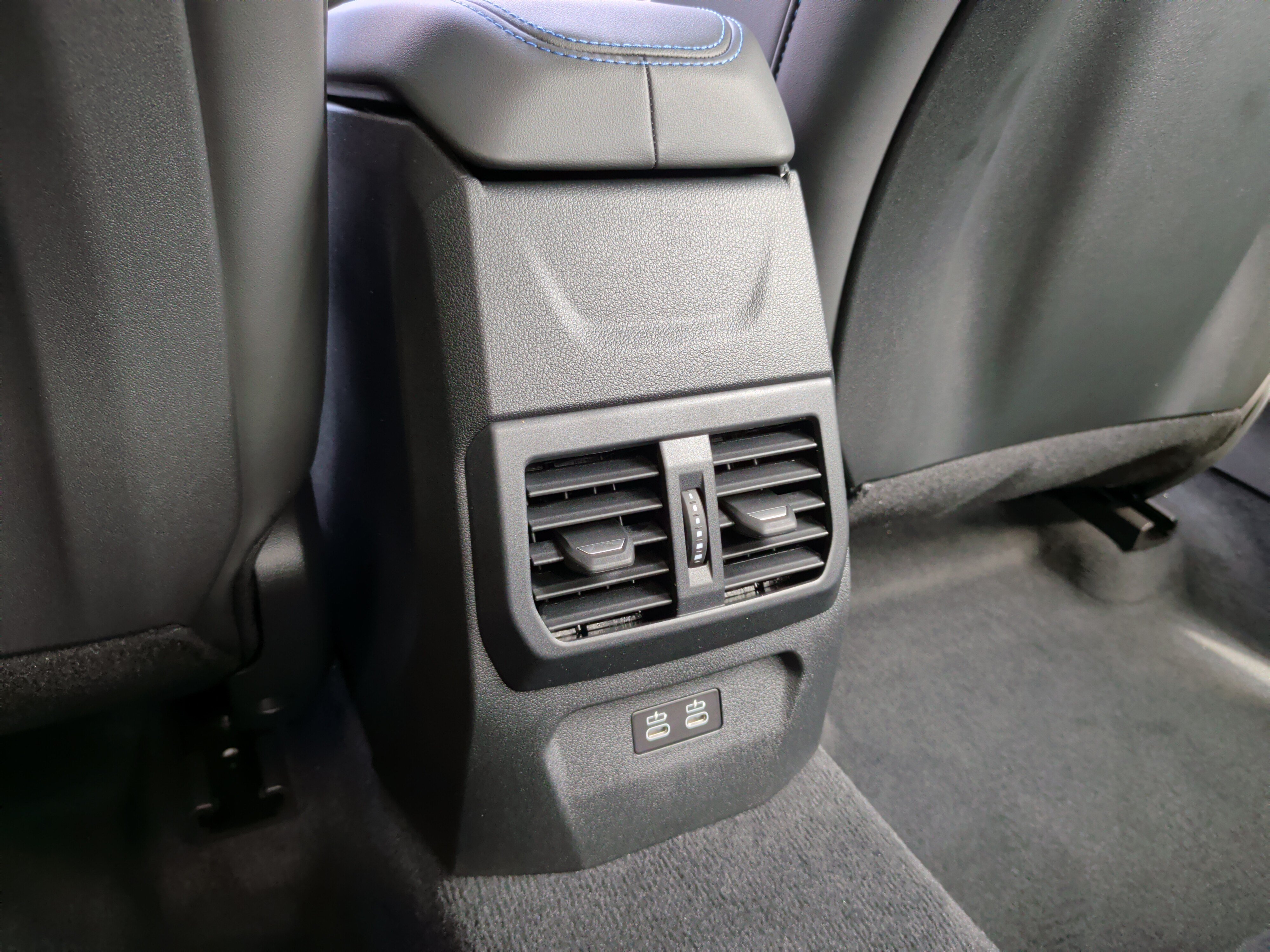 New 2027 BMW 228i w/ Premium Pkg FWD image 34