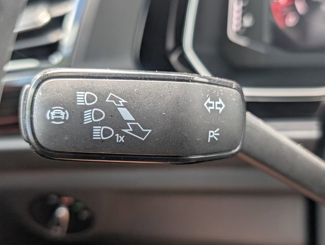 Used 2024 Volkswagen Jetta GLI 40th Anniversary Edition FWD image 29