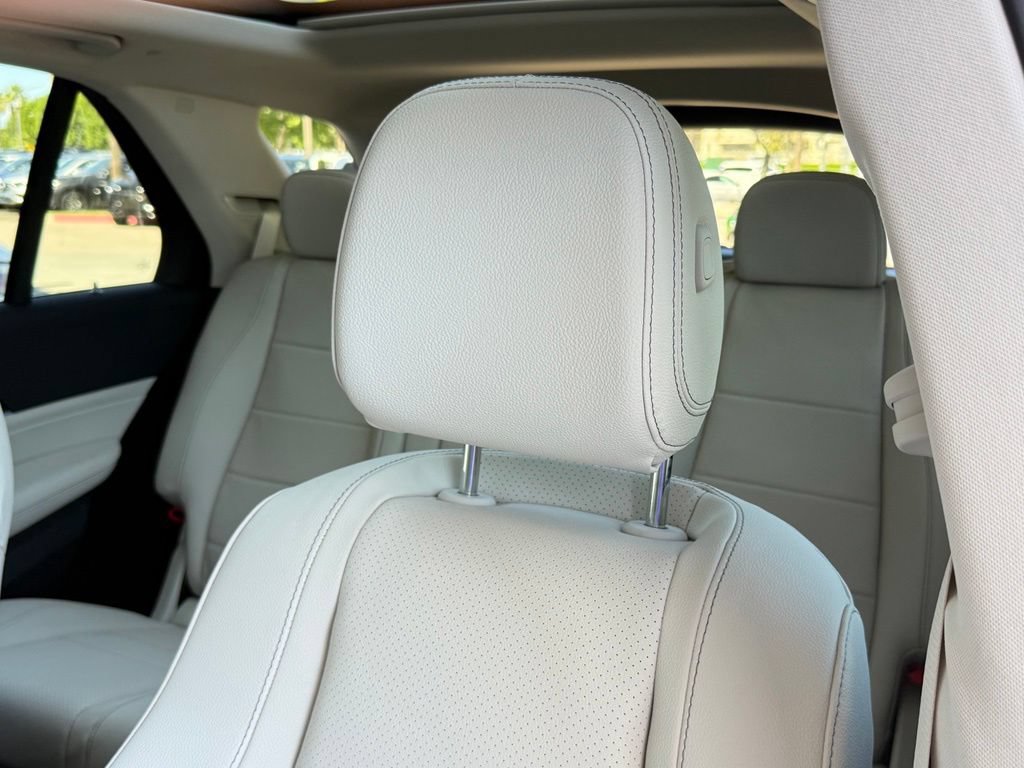 New 2026 Mercedes-Benz GLE 450 4MATIC image 3