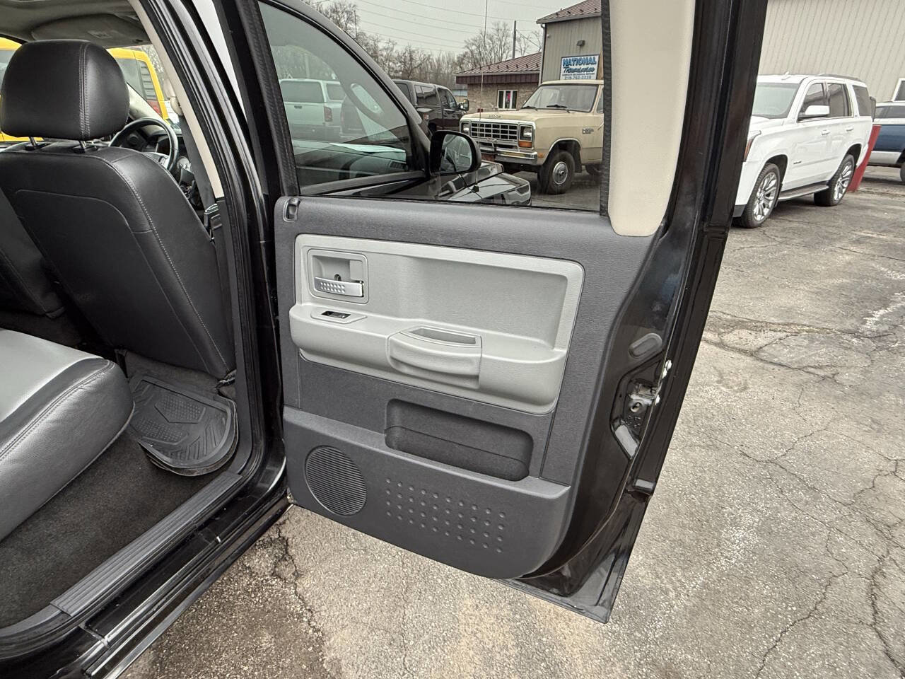Used 2008 Dodge Dakota Laramie image 20