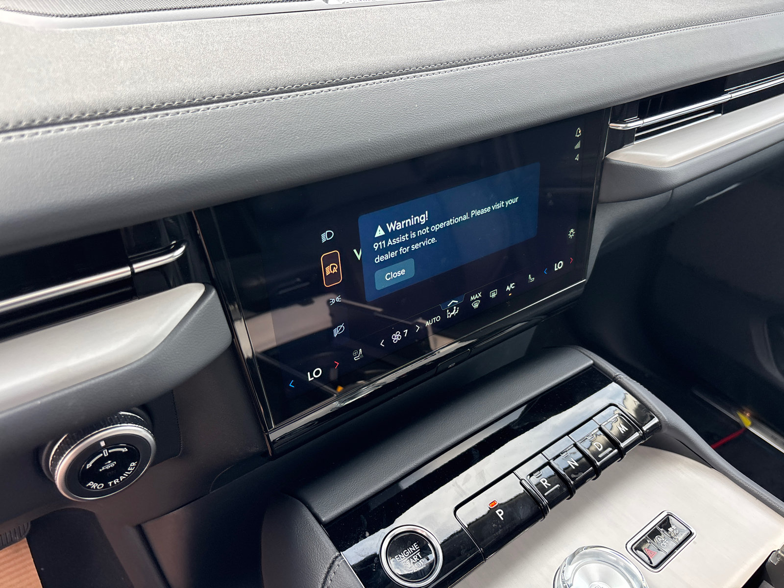 New 2026 Lincoln Navigator Reserve AWD/4WD image 21