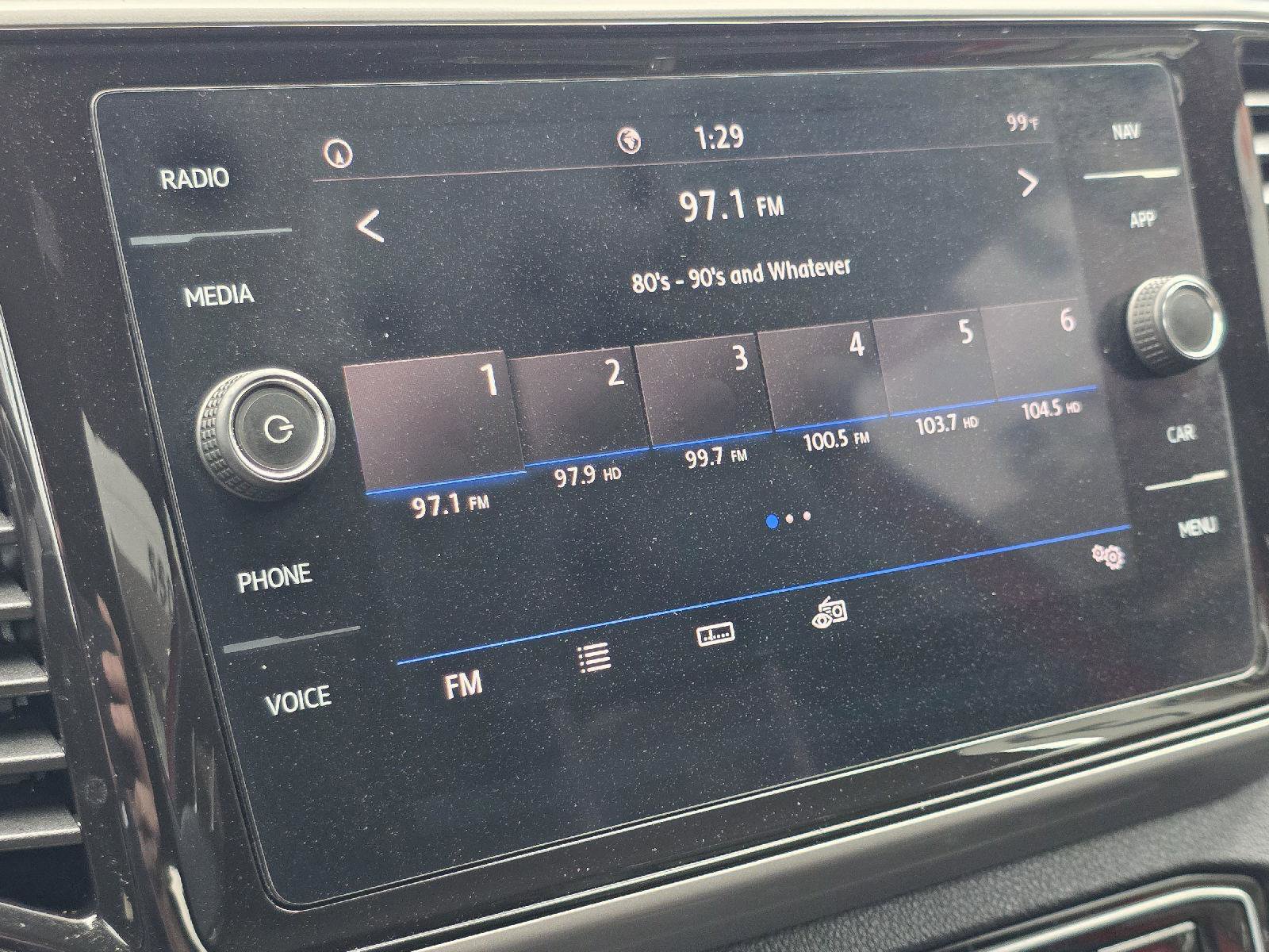 Used 2020 Volkswagen Atlas Cross Sport SEL image 20