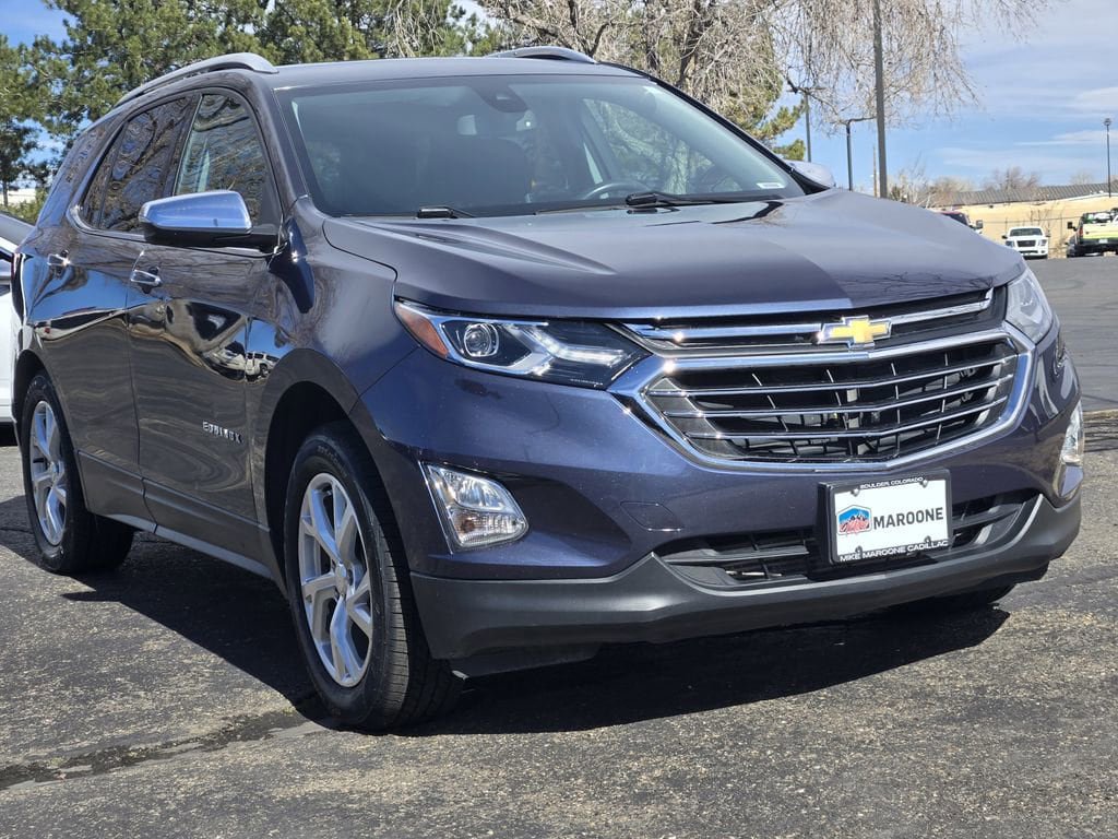Used 2018 Chevrolet Equinox Premier image 2