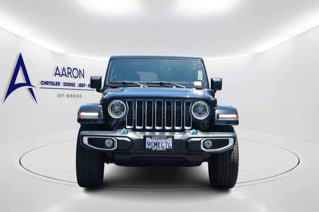 Used 2023 Jeep Wrangler Unlimited Sahara w/ Cold Weather Group AWD/4WD image 2