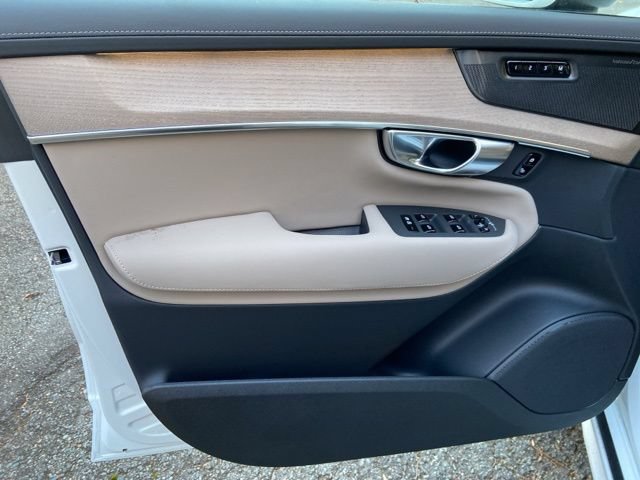 New 2026 Volvo XC90 B6 Plus AWD/4WD image 12