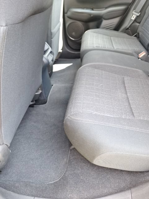 Used 2023 Honda HR-V LX image 17