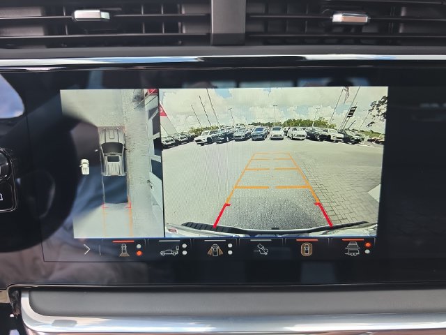 Certified 2025 GMC Sierra 2500 Denali Ultimate AWD/4WD image 22