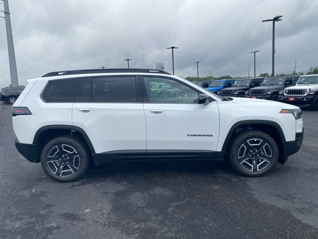 New 2026 Jeep Cherokee Laredo AWD/4WD image 8