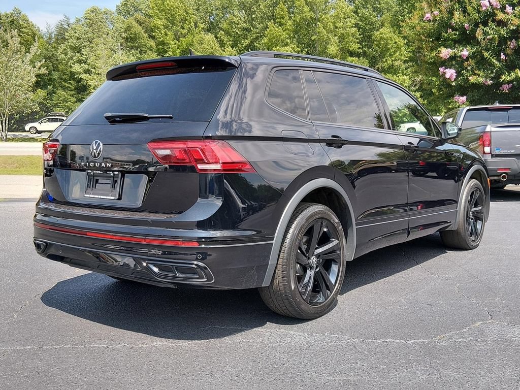 Used 2023 Volkswagen Tiguan SE R-Line FWD image 4