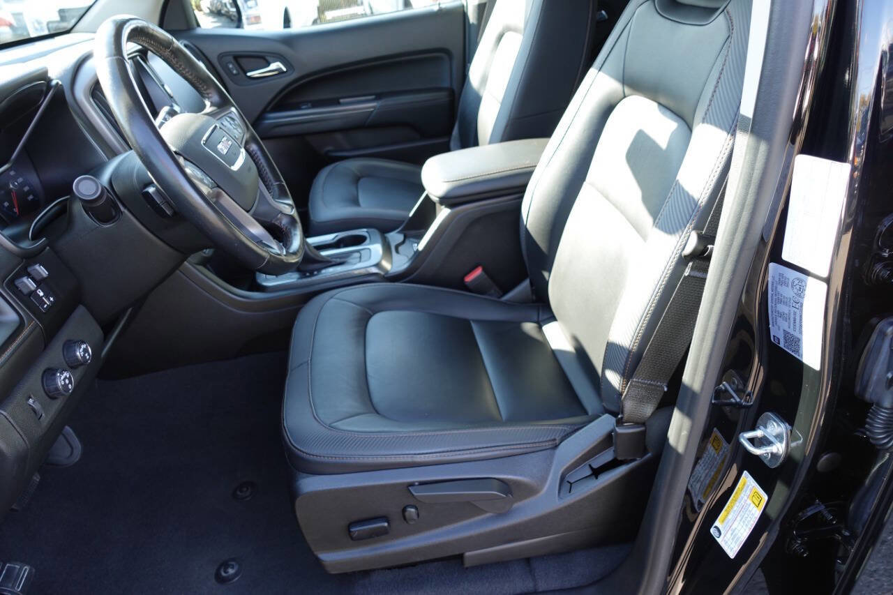 Used 2022 GMC Canyon AT4 image 19