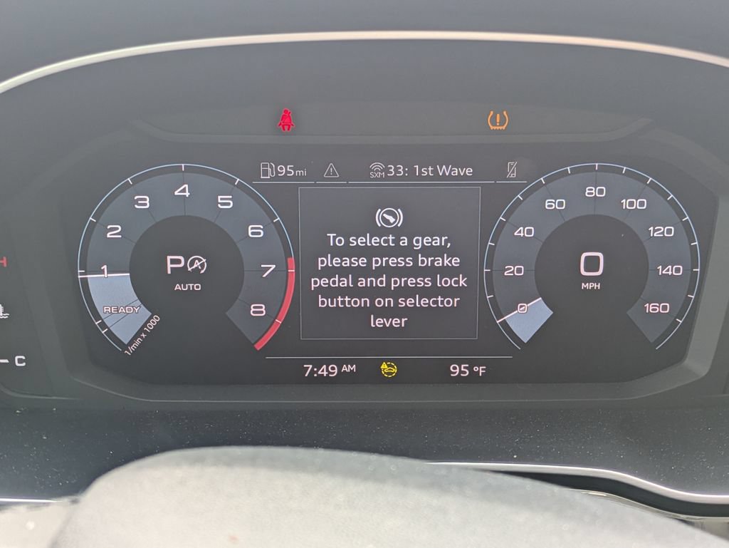 Used 2023 Audi Q3 2.0T Premium Plus w/ Premium Plus Package AWD/4WD image 25