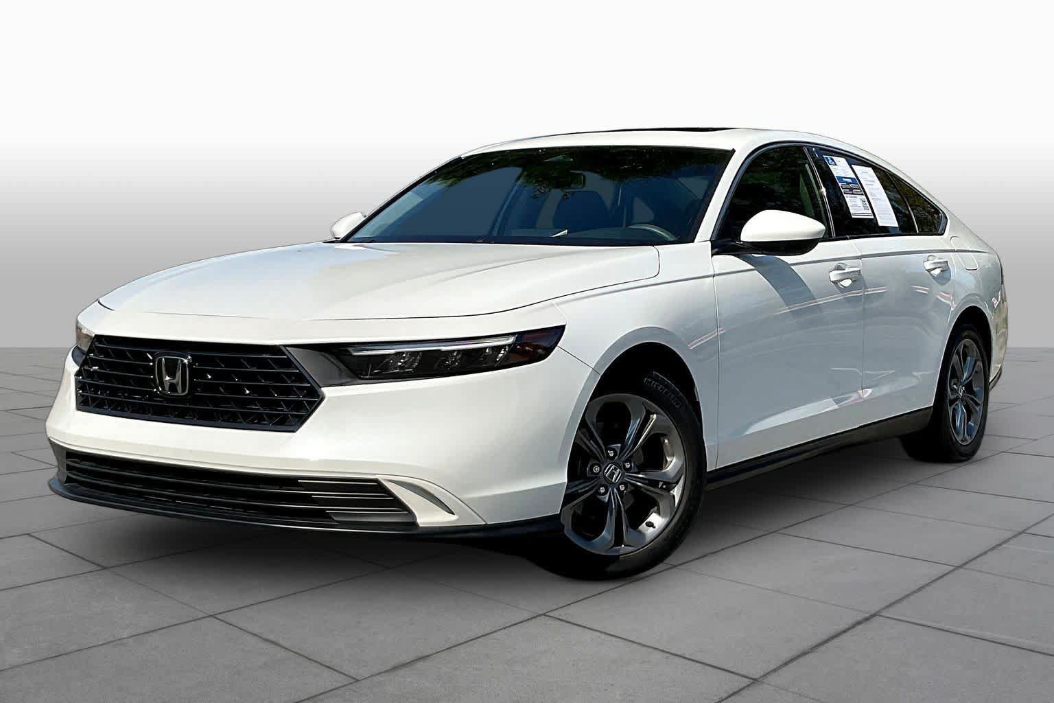 Used 2023 Honda Accord EX image 1