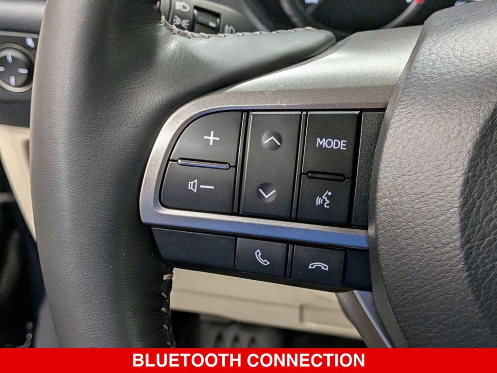 Used 2023 Lexus GX 460 Luxury w/ Sport Design Package AWD/4WD image 17
