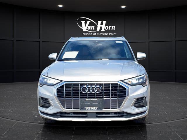 Used 2022 Audi Q3 2.0T Premium w/ Convenience Package AWD/4WD image 2