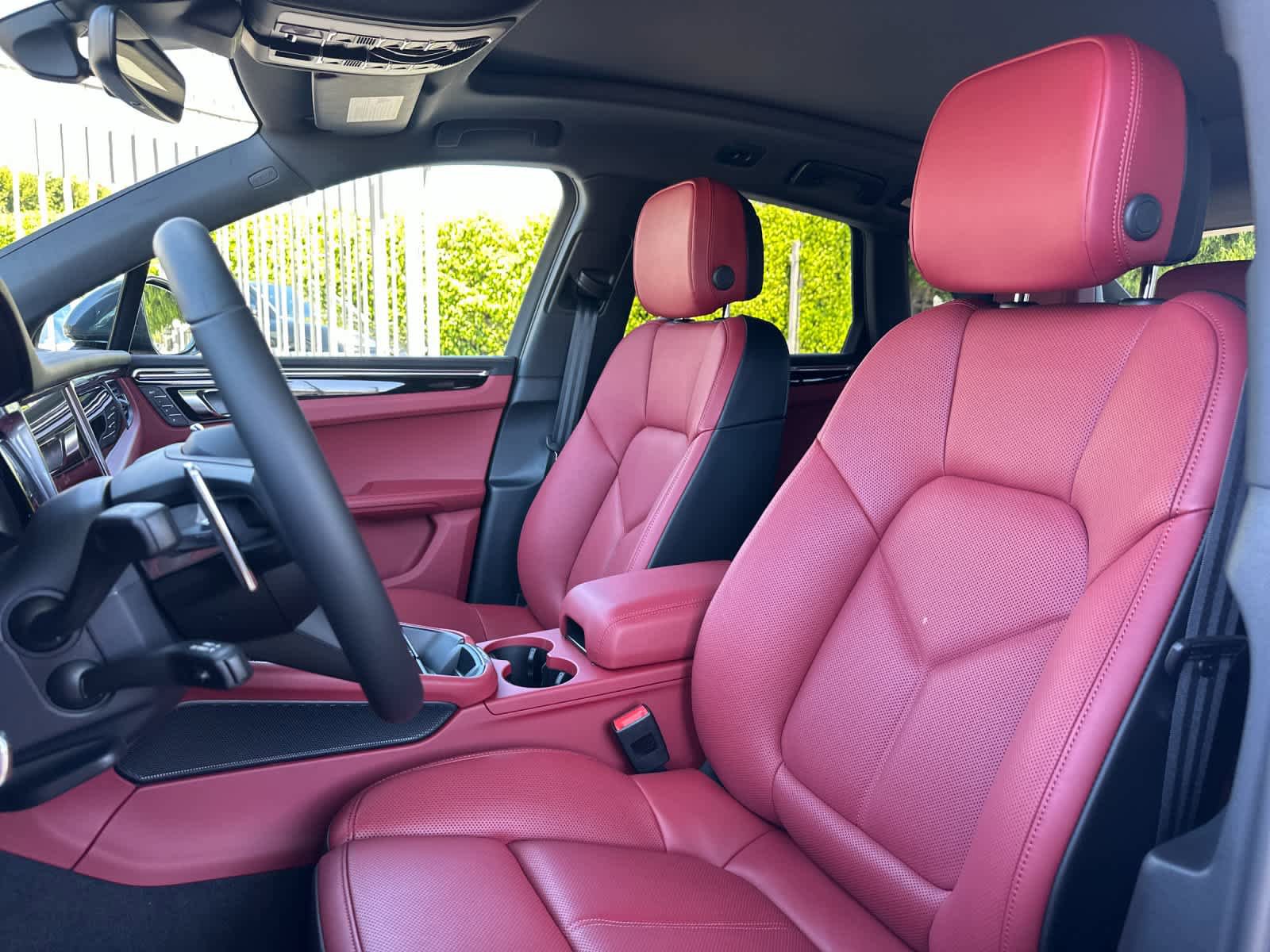 New 2026 Porsche Macan S AWD/4WD image 5