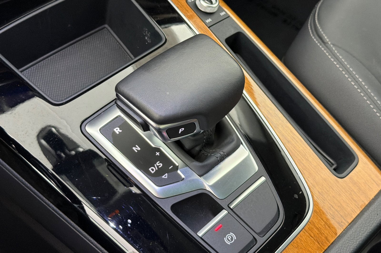 Used 2023 Audi Q5 2.0T Premium w/ Convenience Package AWD/4WD image 20